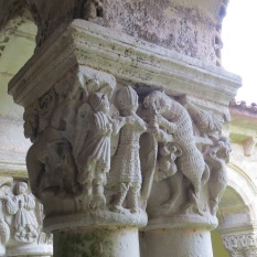 Capiteles figurativos de Santa Juliana